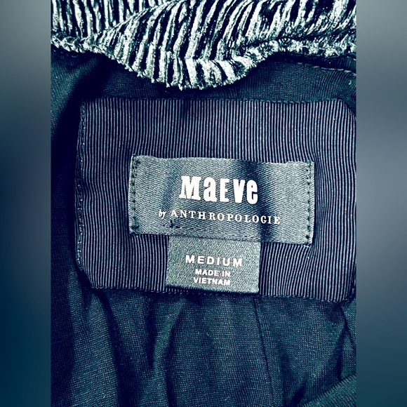 MAEVE by ANTHROPOLOGIE Maxi Prom Dress for Womens. Size Medium, Midnight Blue. - Picture 3 of 3